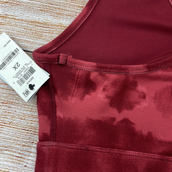 Ideology Plus Size Tie Dye Sports Bra - Picture 8 of 9